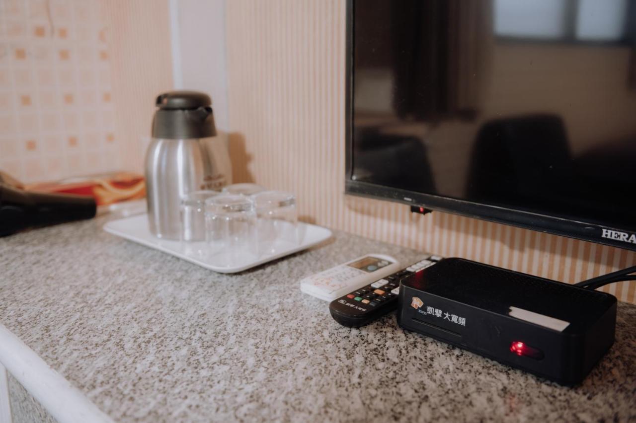 Tong Hsin Hotel Pingtung Экстерьер фото